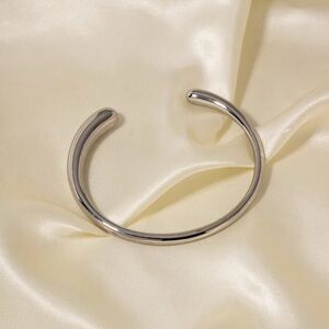 Elegant Silver Cuff Bracelet